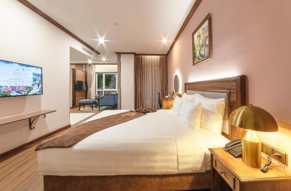 Marigold Hotel Dalat Zewnętrze zdjęcie